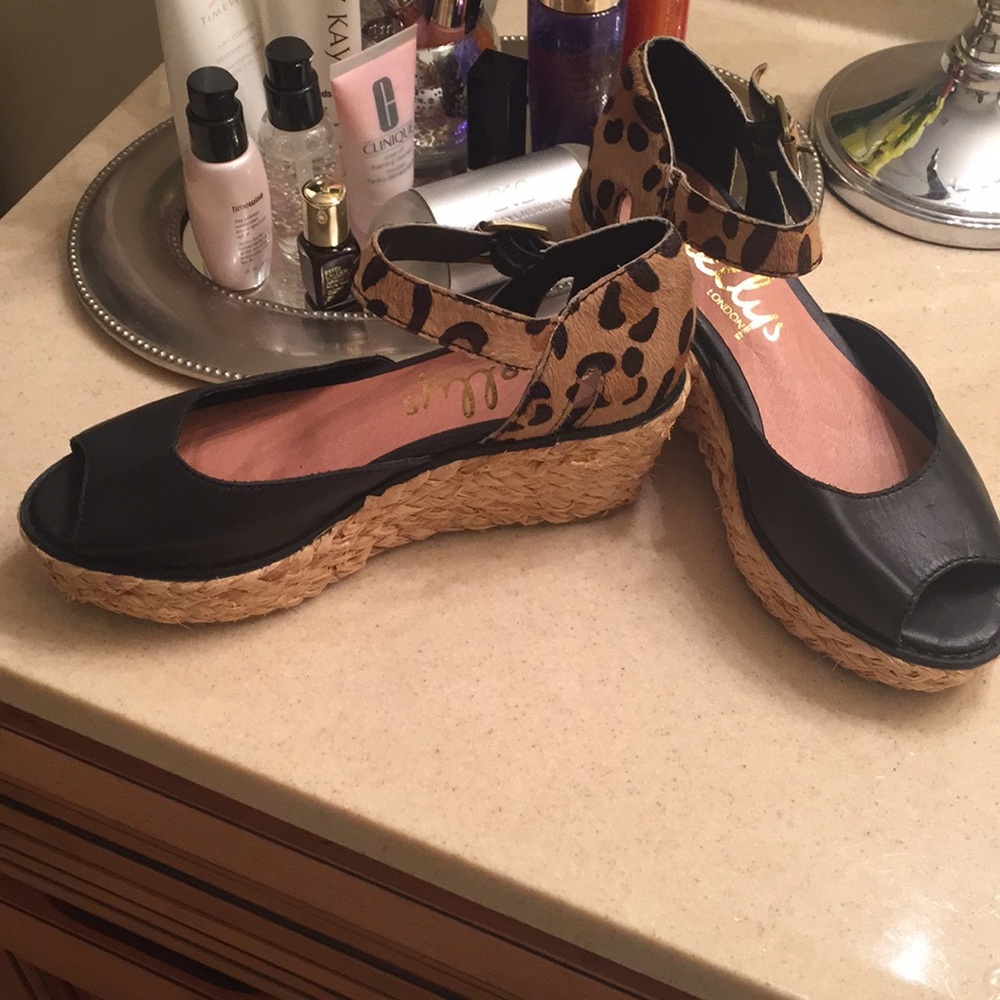 Shellys London low Wedges - Picture 2 of 5